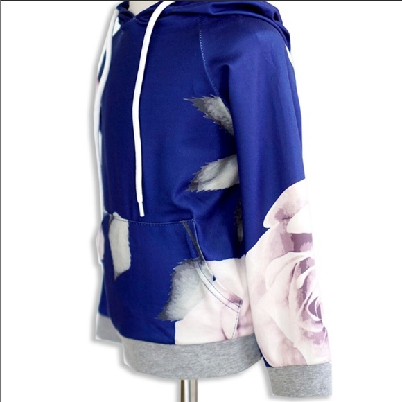 NWT Girls Blue w/pink flowers Hoodie Sweatshirt - Picture 3 of 4